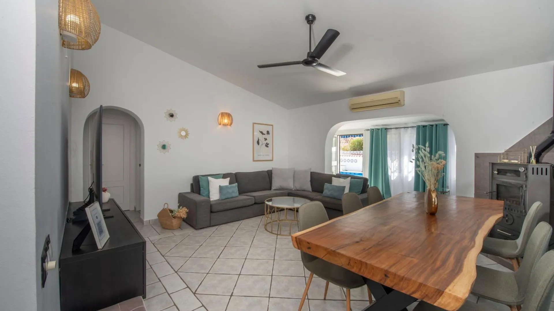 Holiday home Villa Con Piscina Privada Benalmadena